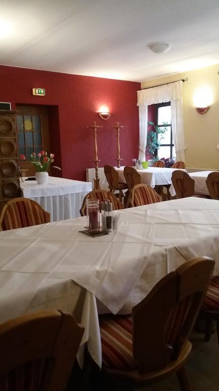 Altes Wirtshaus Foerdergersdorf Bed & Breakfast Tharandt Buitenkant foto