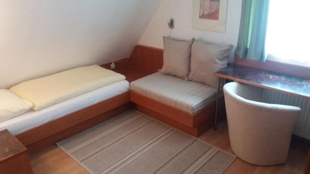 Altes Wirtshaus Foerdergersdorf Bed & Breakfast Tharandt Buitenkant foto