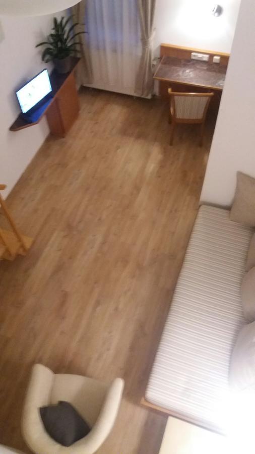 Altes Wirtshaus Foerdergersdorf Bed & Breakfast Tharandt Buitenkant foto